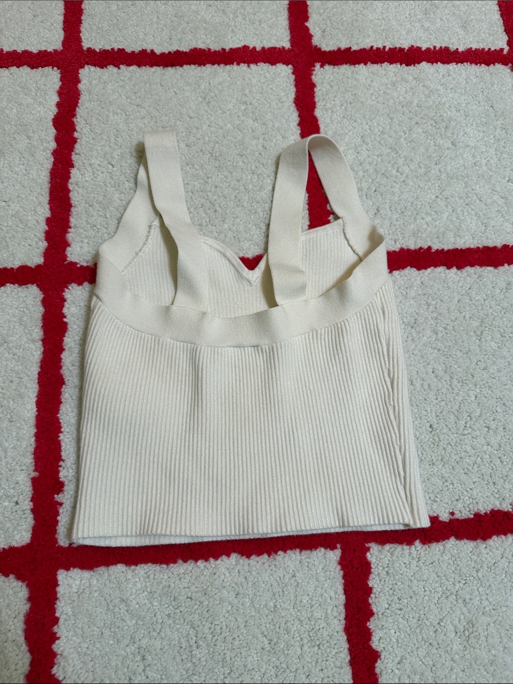 Abercrombie Sweetheart Knit Tank Top - Picture 2 of 3